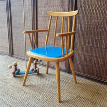 Load image into Gallery viewer, VINTAGE CHILD'S CHAIR BY HERLAG, MADE IN GERMANY