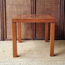 Load image into Gallery viewer, VINTAGE BURL SIDE / LAMP TABLE