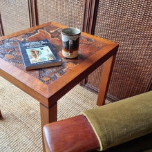 Load image into Gallery viewer, VINTAGE BURL SIDE / LAMP TABLE