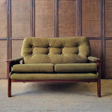 Load image into Gallery viewer, VINTAGE TESSA T1 GREEN VELOUR SOFA
