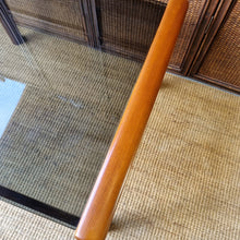 Load image into Gallery viewer, VINTAGE TESSA CT136 SIDE/LAMP TABLE