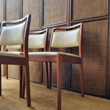 Load image into Gallery viewer, SET OF 6 VINTAGE NOBLETT DINING CHAIRS