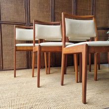 Load image into Gallery viewer, SET OF 6 VINTAGE NOBLETT DINING CHAIRS