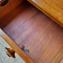 Load image into Gallery viewer, VINTAGE HERITAGE (MYER) BEDSIDE TABLE SIDE TABLE. ONE ONLY.