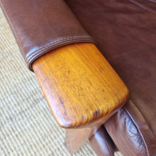 Load image into Gallery viewer, VINTAGE TESSA T1 CHOCOLATE BROWN LEATHER ARMCHAIR