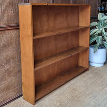 Load image into Gallery viewer, VINTAGE BOOKCASE