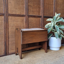 Load image into Gallery viewer, VINTAGE SOLID HARDWOOD PIANO STOOL/OTTOMAN