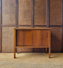 Load image into Gallery viewer, VINTAGE CABINET