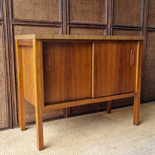 Load image into Gallery viewer, VINTAGE CABINET