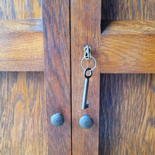 Load image into Gallery viewer, ANTIQUE OAK RECORDS CABINET