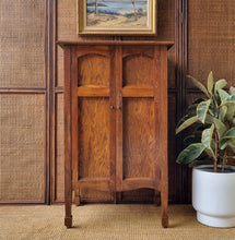 Load image into Gallery viewer, ANTIQUE OAK RECORDS CABINET