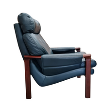 Load image into Gallery viewer, TESSA T21 LEATHER ARMCHAIR
