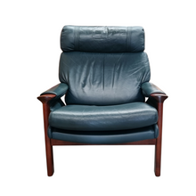 Load image into Gallery viewer, TESSA T21 LEATHER ARMCHAIR