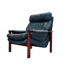 Load image into Gallery viewer, TESSA T21 LEATHER ARMCHAIR