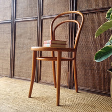 Load image into Gallery viewer, VINTAGE DREVOUNIA No 18 BENTWOOD CHAIR