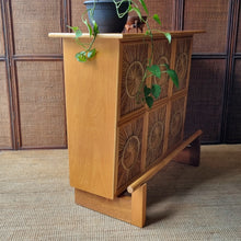 Load image into Gallery viewer, VINTAGE SUNBURST WICKER & CANE BAR
