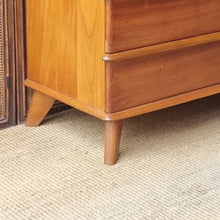 Load image into Gallery viewer, VINTAGE MID CENTURY MYER 'HERITAGE FURNITURE' CHEST OF DRAWERS