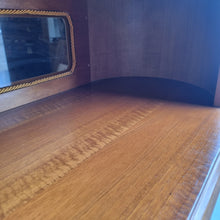 Load image into Gallery viewer, VINTAGE ART DECO STYLE BAR