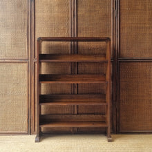 Load image into Gallery viewer, VINTAGE SOLID OAK BOOKCASE