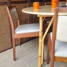 Load image into Gallery viewer, VINTAGE ROUND KITCHEN / DINING TABLE