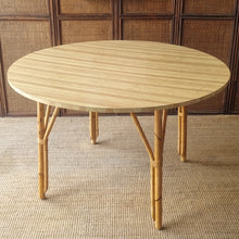Load image into Gallery viewer, VINTAGE ROUND KITCHEN / DINING TABLE