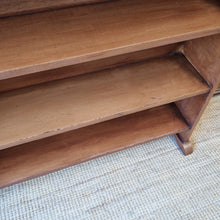 Load image into Gallery viewer, VINTAGE SOLID OAK BOOKCASE