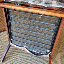 Load image into Gallery viewer, VINTAGE MID CENTURY ARMCHAIR
