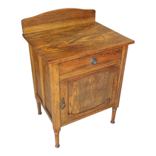 Load image into Gallery viewer, VINTAGE OAK BEDSIDE CABINET / POT CUPBOARD / HALL CUPBOARD / LAMP TABLE