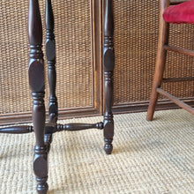 Load image into Gallery viewer, VINTAGE SOLID MAHOGANY FOLDING GATELEG DROP LEAF SIDE WINE TABLE