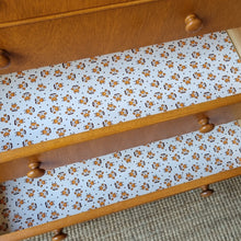 Load image into Gallery viewer, VINTAGE CHEST OF DRAWERS