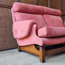 Load image into Gallery viewer, VINTAGE MORAN 2-SEATER SOFA