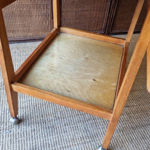 Load image into Gallery viewer, VINTAGE RODD & PHILIPP MID CENTURY DROP LEAF DRINKS CART TROLLEY