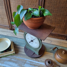 Load image into Gallery viewer, VINTAGE SALTER NO. 55 SCALES