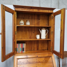 Load image into Gallery viewer, VINTAGE SOLID PINE BUREAU BOOKCASE
