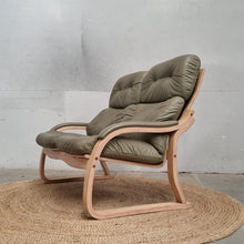 Load image into Gallery viewer, VINTAGE LAMITECH 5 PIECE LEATHER LOUNGE SUITE