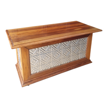 Load image into Gallery viewer, HANDMADE AUSTRALIAN HARDWOOD STORAGE CHEST