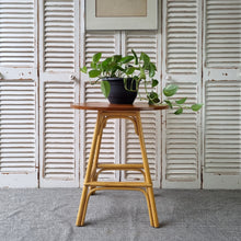 Load image into Gallery viewer, CANE AND TEAK LAMP/SIDE/HALL TABLE PLANT STAND