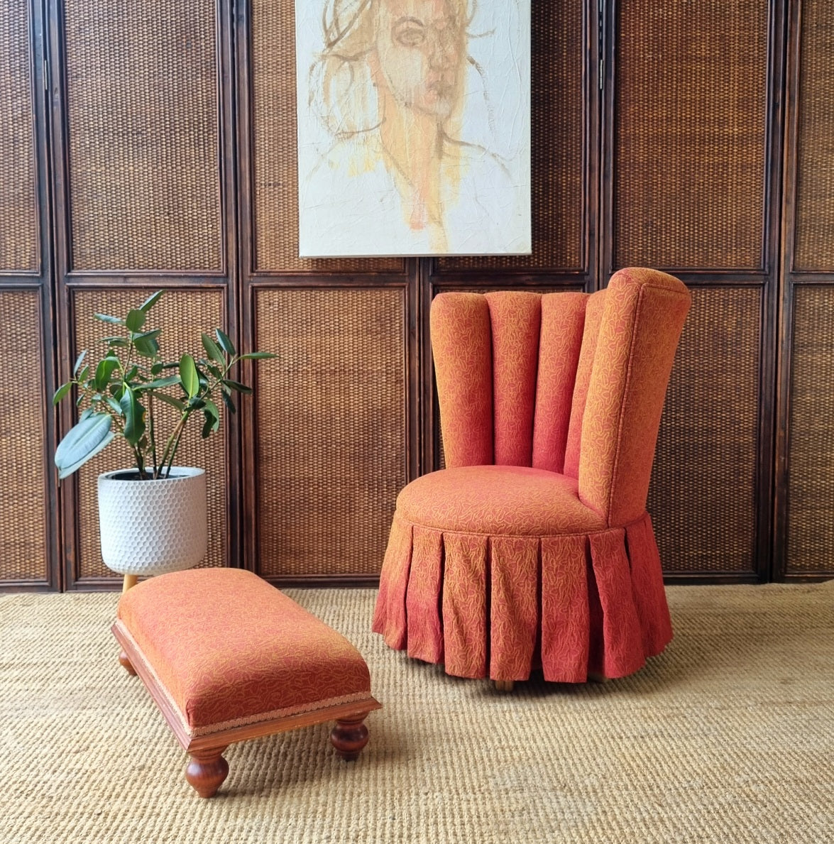 VINTAGE MID CENTURY BOUDOIR BEDROOM CHAIR (OTTOMAN SOLD) – Vintage - Main Image