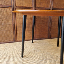 Load image into Gallery viewer, VINTAGE ROUND DINING TABLE BY TH BROWN OF ADELAIDE
