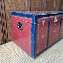 Load image into Gallery viewer, VINTAGE METAL STEAMER TRUNK BLANKET GLORY BOX CHEST
