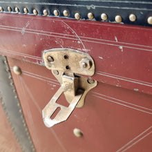 Load image into Gallery viewer, VINTAGE METAL STEAMER TRUNK BLANKET GLORY BOX CHEST
