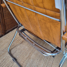 Load image into Gallery viewer, VINTAGE ITALIAN RECLINING LOUNGE CHAIR #1
