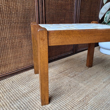 Load image into Gallery viewer, RETRO VINTAGE TILED HARDWOOD COFFEE/SIDE/LAMP TABLE
