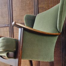 Load image into Gallery viewer, MID CENTURY PARKER KNOLL PK924 WINGBACK ARMCHAIR
