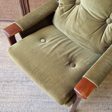 Load image into Gallery viewer, VINTAGE TESSA T1 GREEN VELOUR ARMCHAIR
