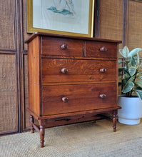 Load image into Gallery viewer, VINTAGE OAK CHEST OF DRAWERS
