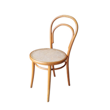 Load image into Gallery viewer, VINTAGE DREVOUNIA No 18 BENTWOOD CHAIR
