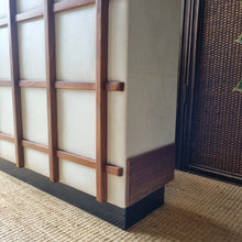 Load image into Gallery viewer, VINTAGE MID CENTURY BAR BY BARGET UIL OF LONDON
