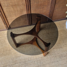 Load image into Gallery viewer, MID CENTURY VINTAGE TH BROWN RONDO COFFEE TABLE
