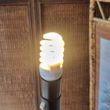Load image into Gallery viewer, VINTAGE STANDARD FLOOR LAMP
